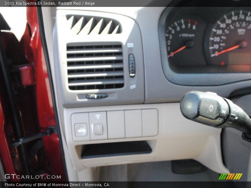 Radiant Red / Beige 2005 Kia Spectra EX Sedan