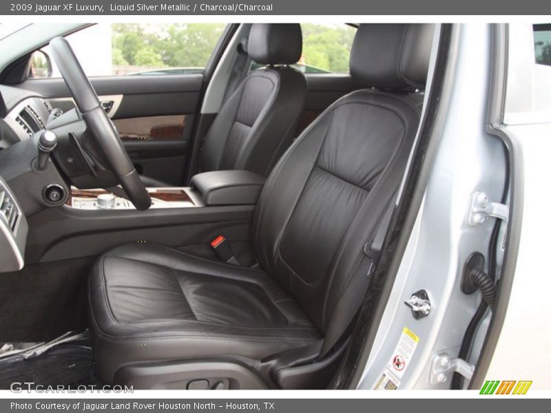Liquid Silver Metallic / Charcoal/Charcoal 2009 Jaguar XF Luxury