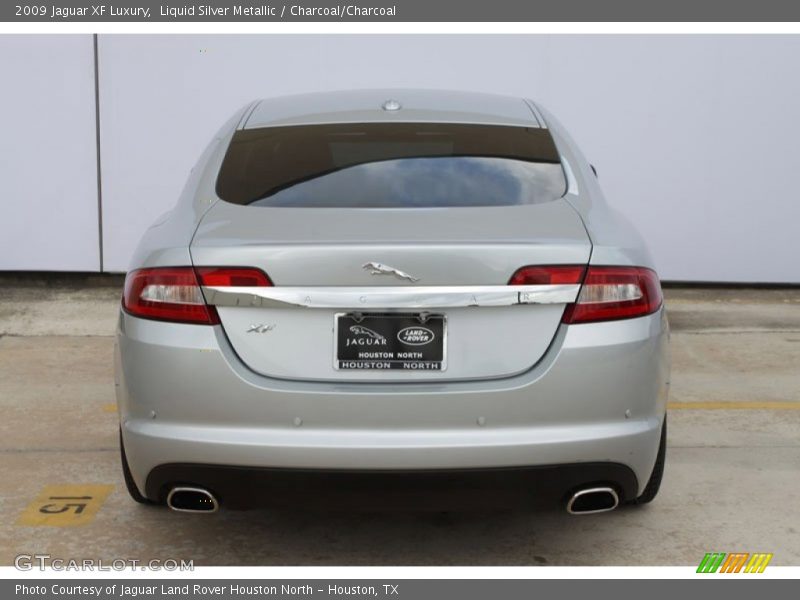 Liquid Silver Metallic / Charcoal/Charcoal 2009 Jaguar XF Luxury
