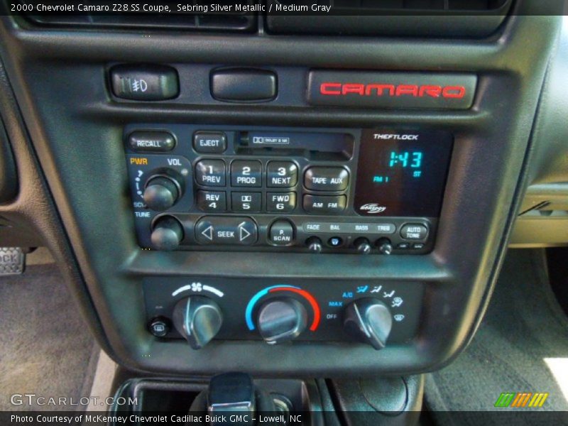 Controls of 2000 Camaro Z28 SS Coupe
