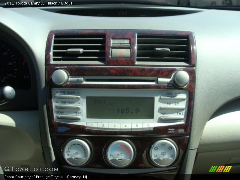 Black / Bisque 2011 Toyota Camry LE
