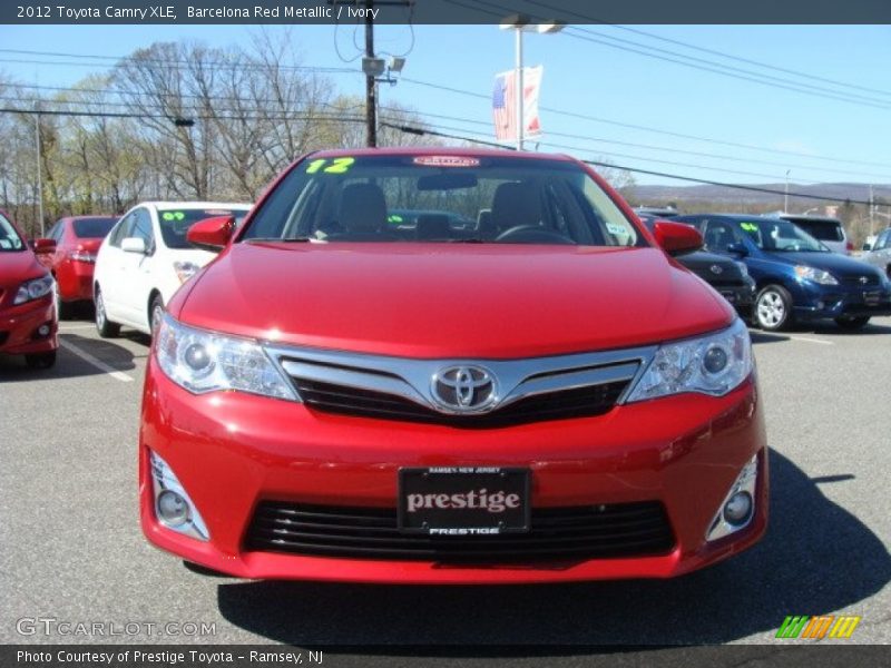 Barcelona Red Metallic / Ivory 2012 Toyota Camry XLE