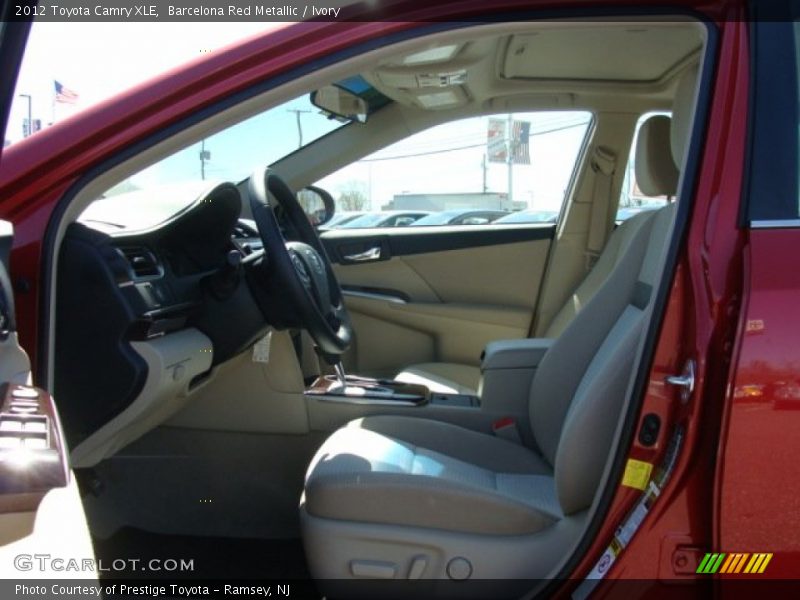 Barcelona Red Metallic / Ivory 2012 Toyota Camry XLE