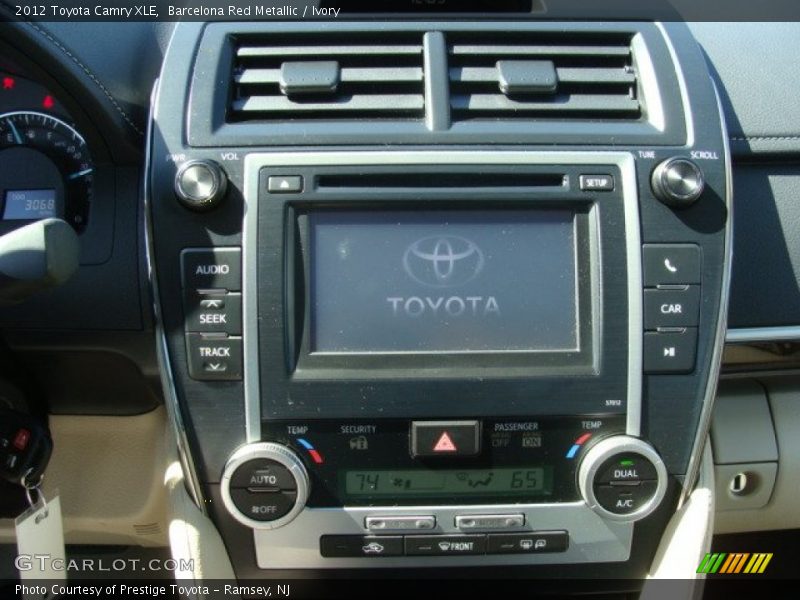 Barcelona Red Metallic / Ivory 2012 Toyota Camry XLE