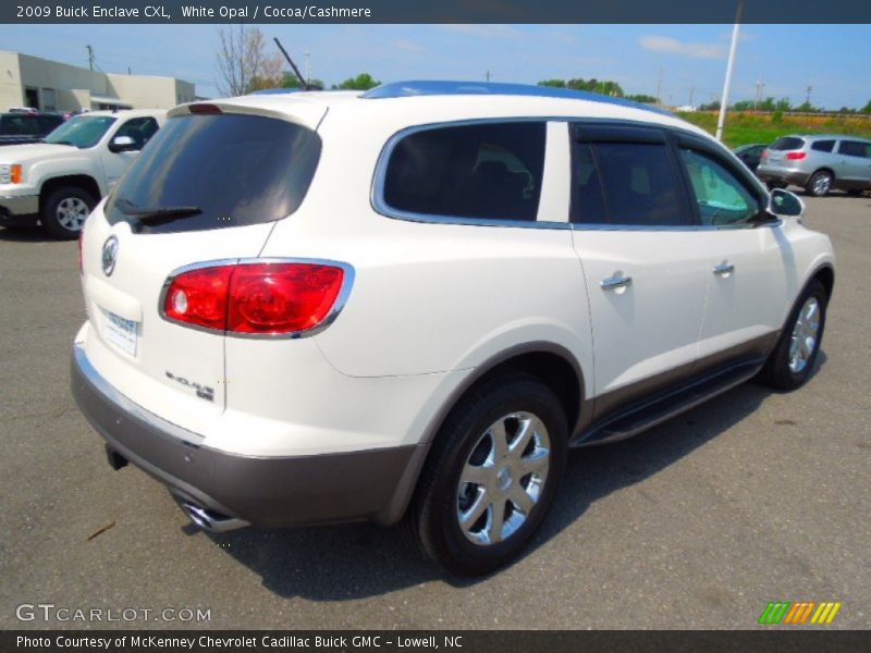 White Opal / Cocoa/Cashmere 2009 Buick Enclave CXL