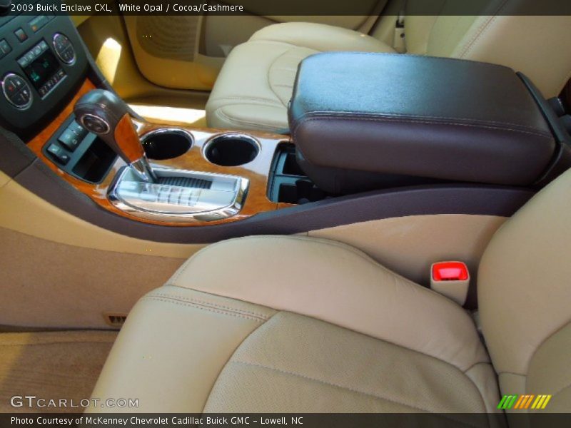 White Opal / Cocoa/Cashmere 2009 Buick Enclave CXL