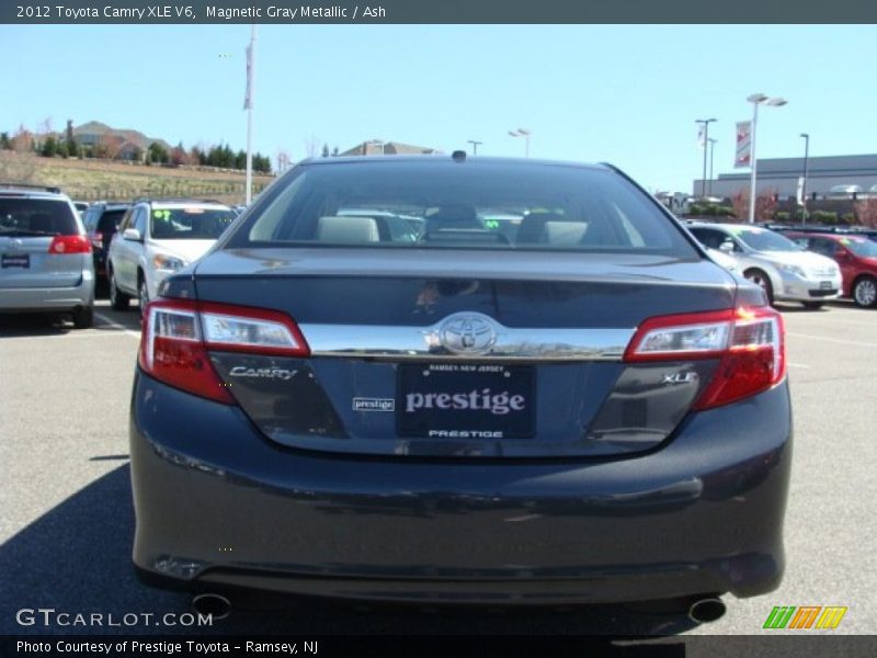 Magnetic Gray Metallic / Ash 2012 Toyota Camry XLE V6