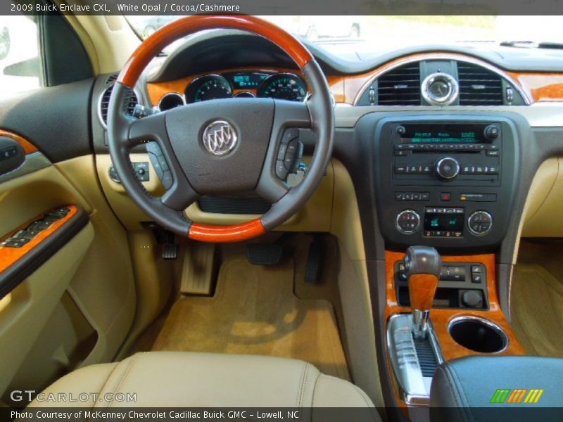 White Opal / Cocoa/Cashmere 2009 Buick Enclave CXL