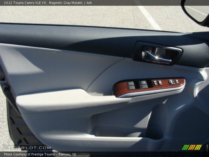 Magnetic Gray Metallic / Ash 2012 Toyota Camry XLE V6