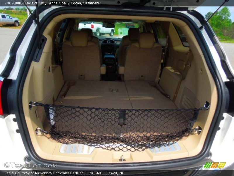 White Opal / Cocoa/Cashmere 2009 Buick Enclave CXL