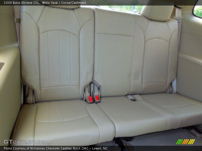 White Opal / Cocoa/Cashmere 2009 Buick Enclave CXL