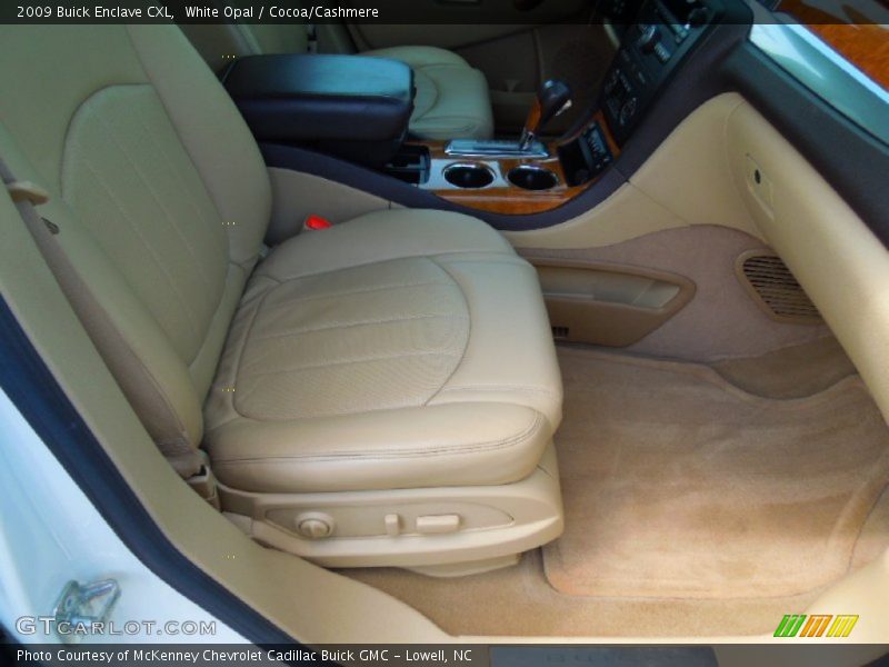 White Opal / Cocoa/Cashmere 2009 Buick Enclave CXL