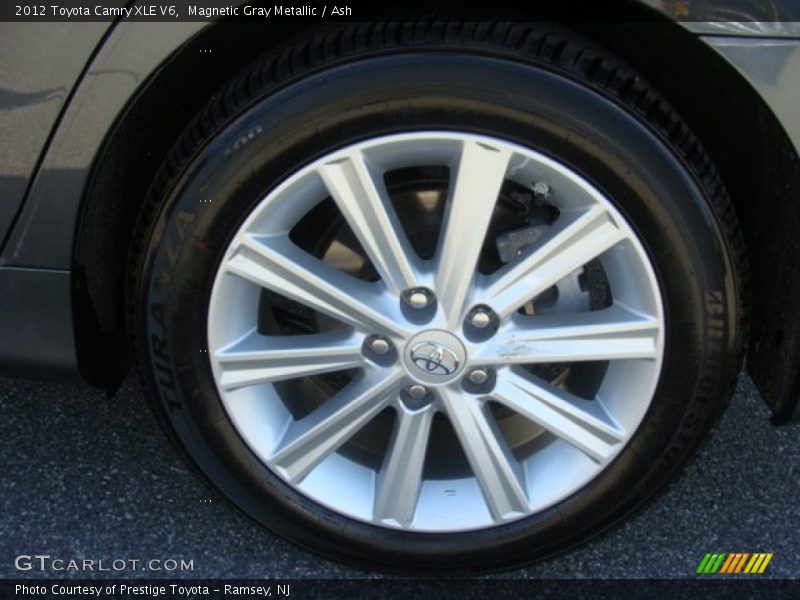 Magnetic Gray Metallic / Ash 2012 Toyota Camry XLE V6