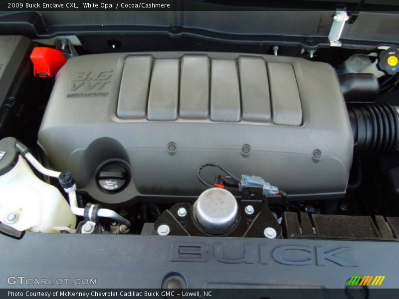 White Opal / Cocoa/Cashmere 2009 Buick Enclave CXL