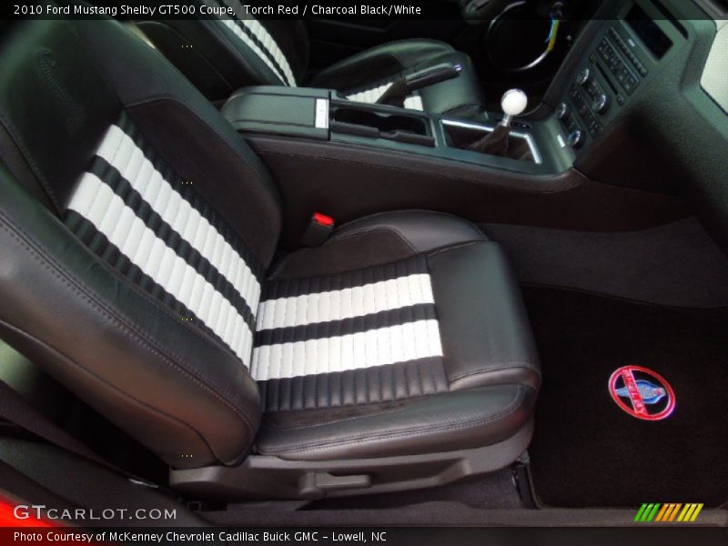 Torch Red / Charcoal Black/White 2010 Ford Mustang Shelby GT500 Coupe
