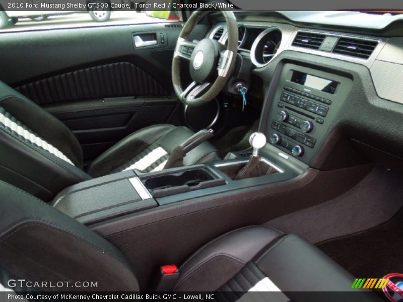 Torch Red / Charcoal Black/White 2010 Ford Mustang Shelby GT500 Coupe