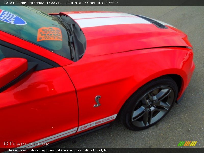 Torch Red / Charcoal Black/White 2010 Ford Mustang Shelby GT500 Coupe