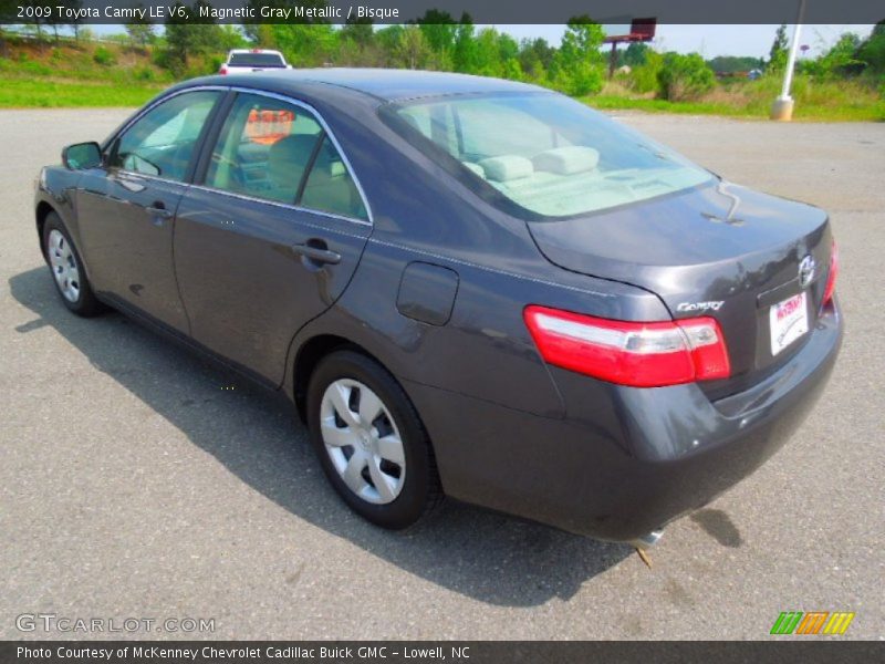 Magnetic Gray Metallic / Bisque 2009 Toyota Camry LE V6