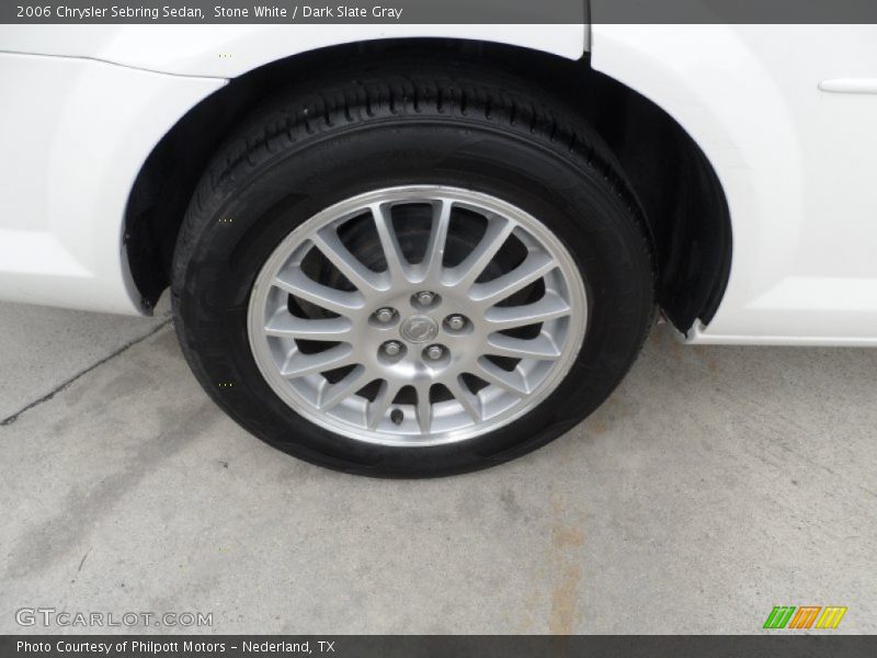 Stone White / Dark Slate Gray 2006 Chrysler Sebring Sedan