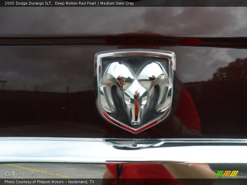 Deep Molten Red Pearl / Medium Slate Gray 2005 Dodge Durango SLT