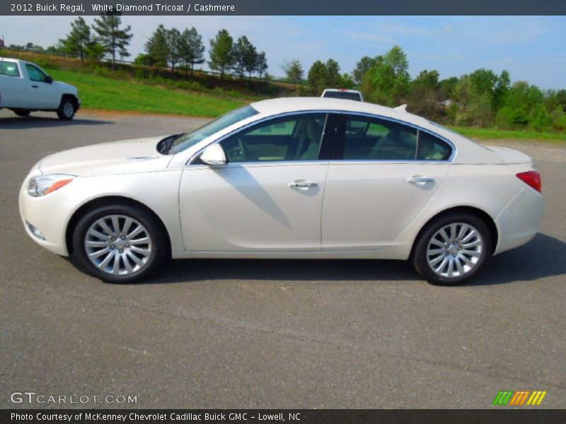 White Diamond Tricoat / Cashmere 2012 Buick Regal