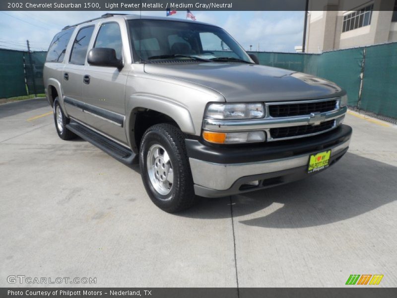 Light Pewter Metallic / Medium Gray/Neutral 2002 Chevrolet Suburban 1500