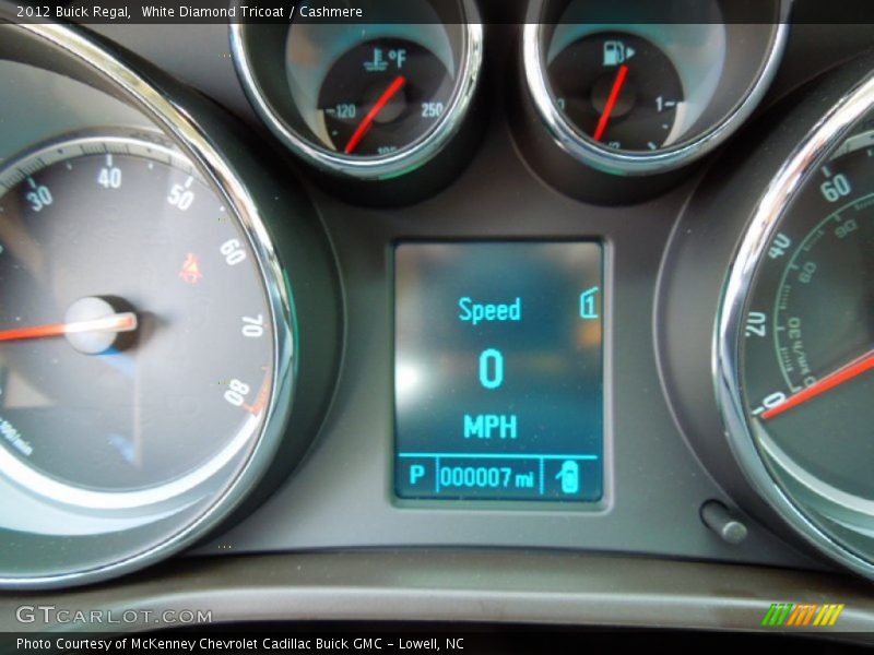 White Diamond Tricoat / Cashmere 2012 Buick Regal