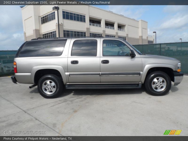 Light Pewter Metallic / Medium Gray/Neutral 2002 Chevrolet Suburban 1500