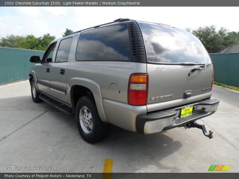 Light Pewter Metallic / Medium Gray/Neutral 2002 Chevrolet Suburban 1500