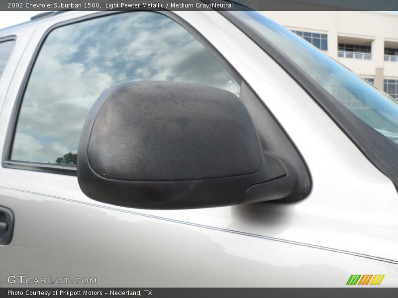 Light Pewter Metallic / Medium Gray/Neutral 2002 Chevrolet Suburban 1500