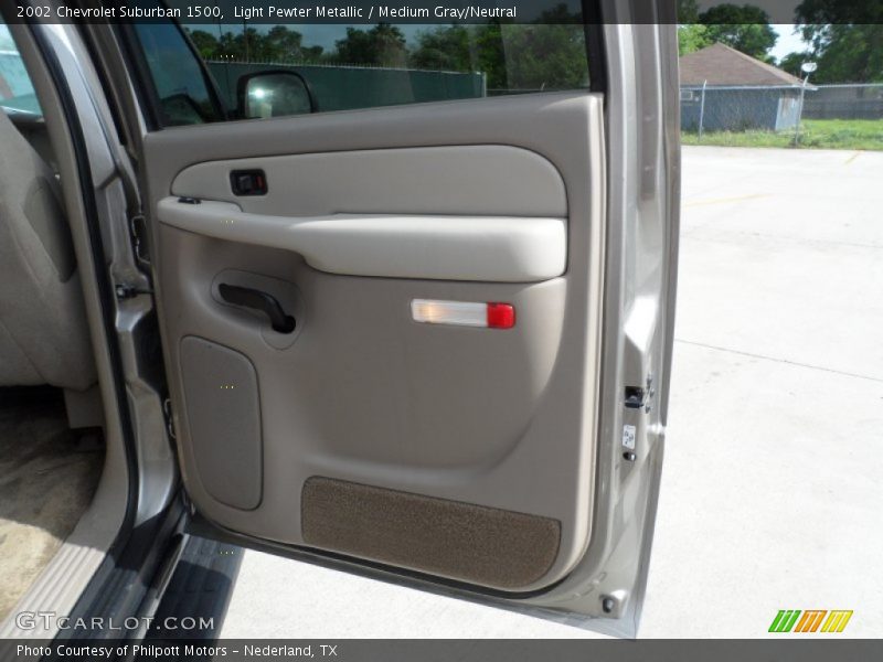 Light Pewter Metallic / Medium Gray/Neutral 2002 Chevrolet Suburban 1500