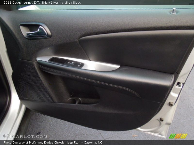 Bright Silver Metallic / Black 2012 Dodge Journey SXT