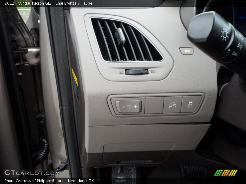 Chai Bronze / Taupe 2012 Hyundai Tucson GLS
