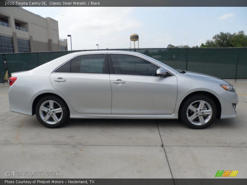 Classic Silver Metallic / Black 2012 Toyota Camry SE