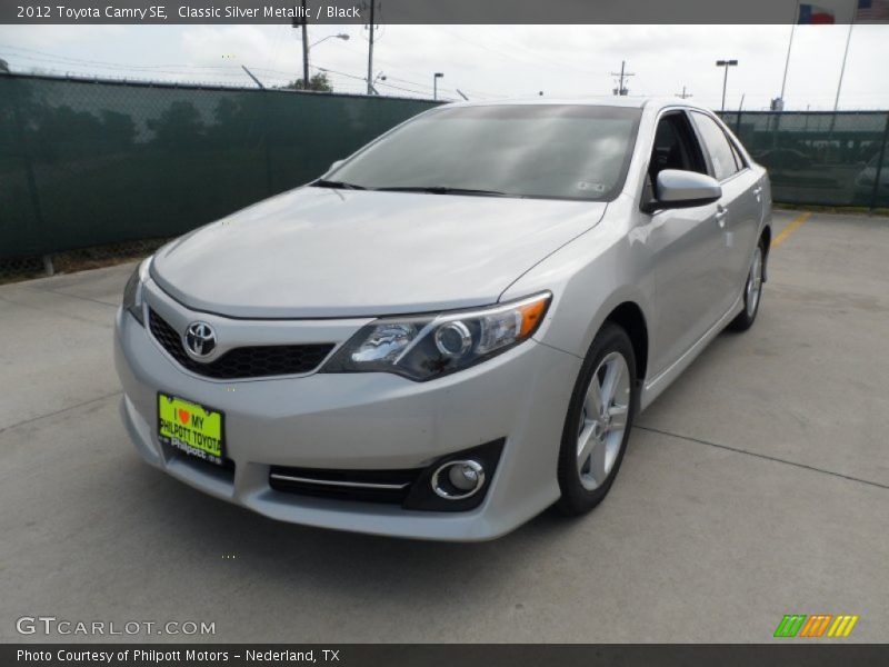 Classic Silver Metallic / Black 2012 Toyota Camry SE