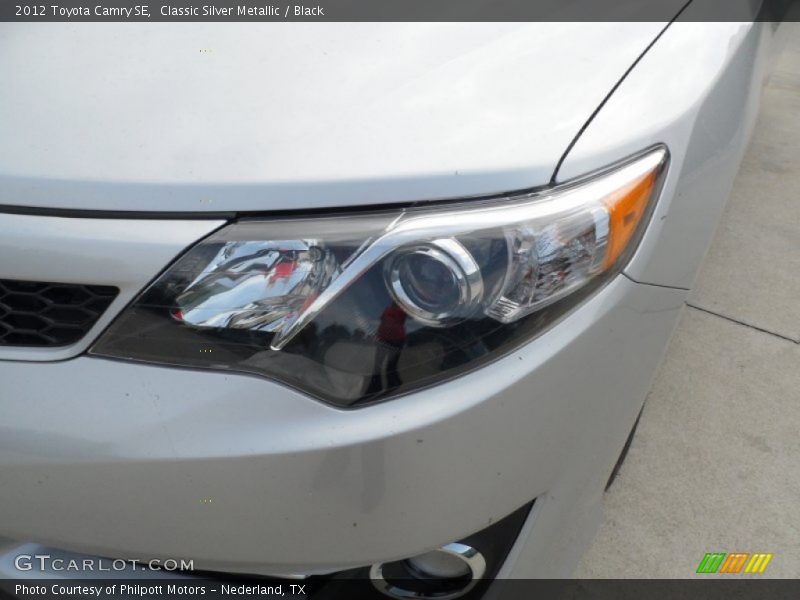 Classic Silver Metallic / Black 2012 Toyota Camry SE