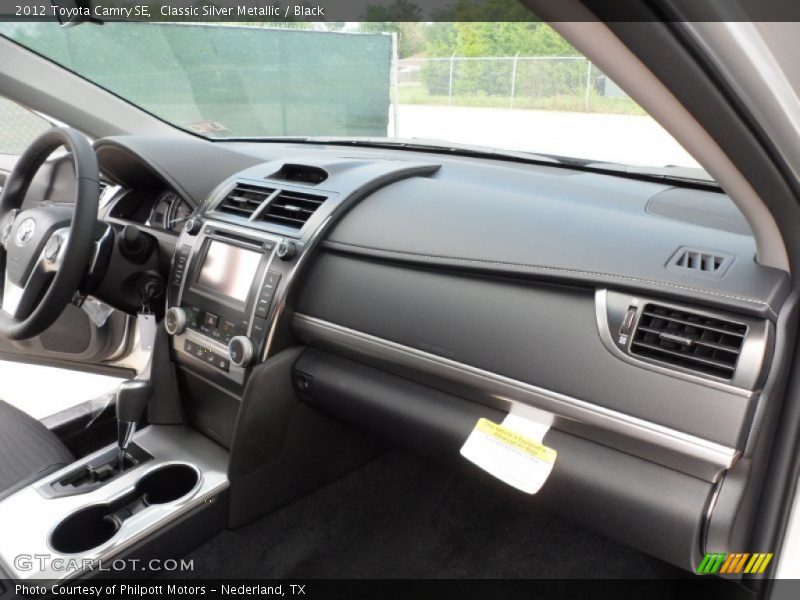 Classic Silver Metallic / Black 2012 Toyota Camry SE