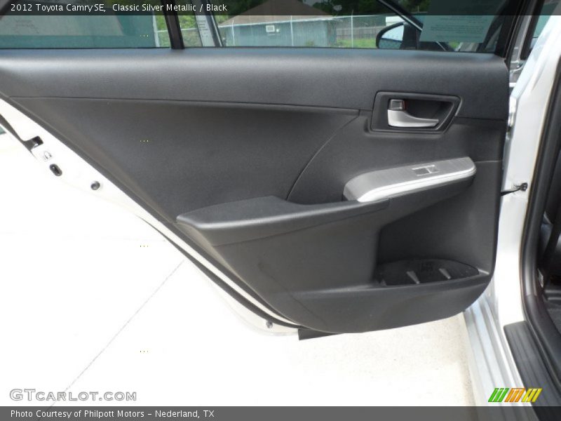 Classic Silver Metallic / Black 2012 Toyota Camry SE
