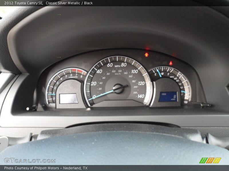 Classic Silver Metallic / Black 2012 Toyota Camry SE