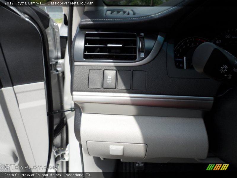 Classic Silver Metallic / Ash 2012 Toyota Camry LE