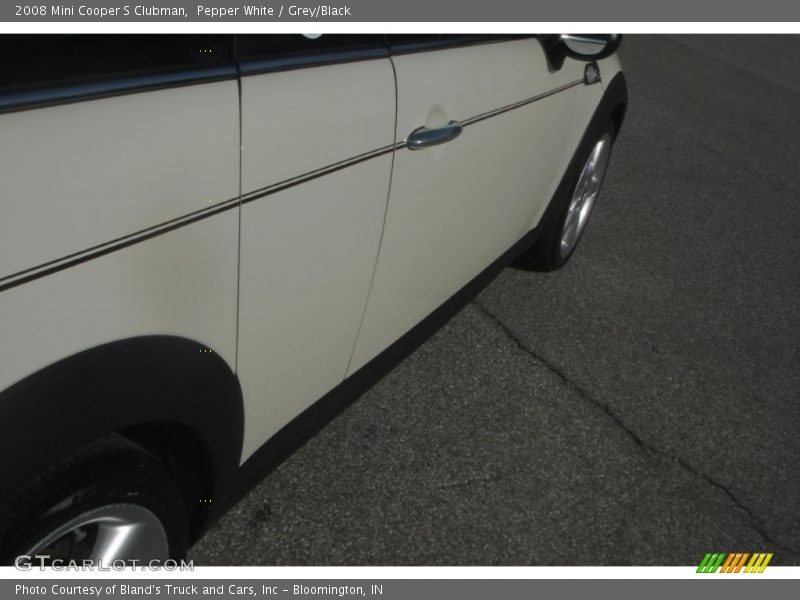 Pepper White / Grey/Black 2008 Mini Cooper S Clubman