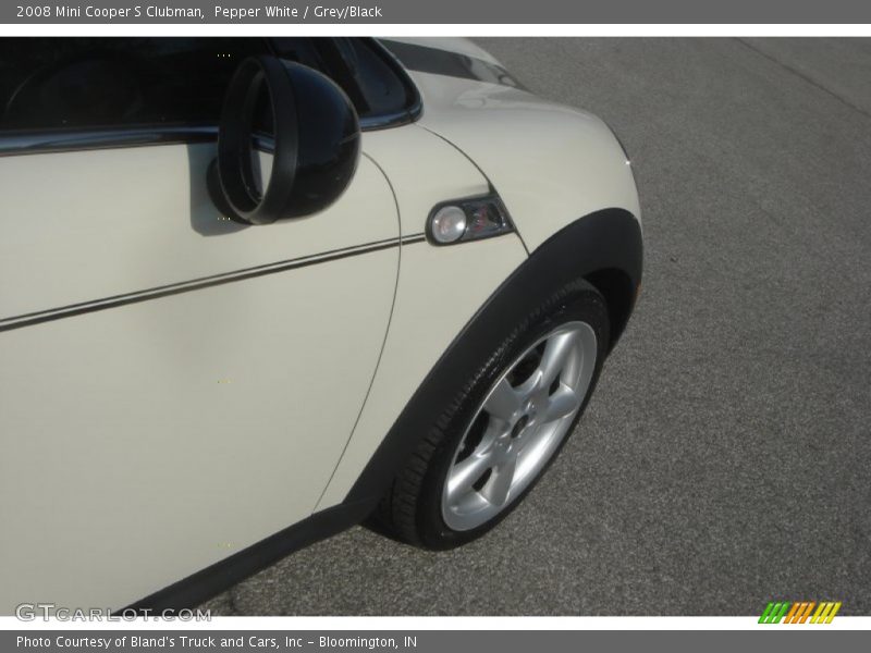 Pepper White / Grey/Black 2008 Mini Cooper S Clubman
