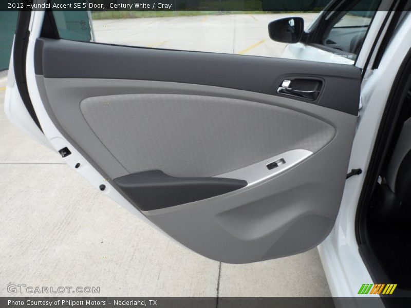 Century White / Gray 2012 Hyundai Accent SE 5 Door