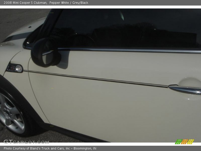 Pepper White / Grey/Black 2008 Mini Cooper S Clubman