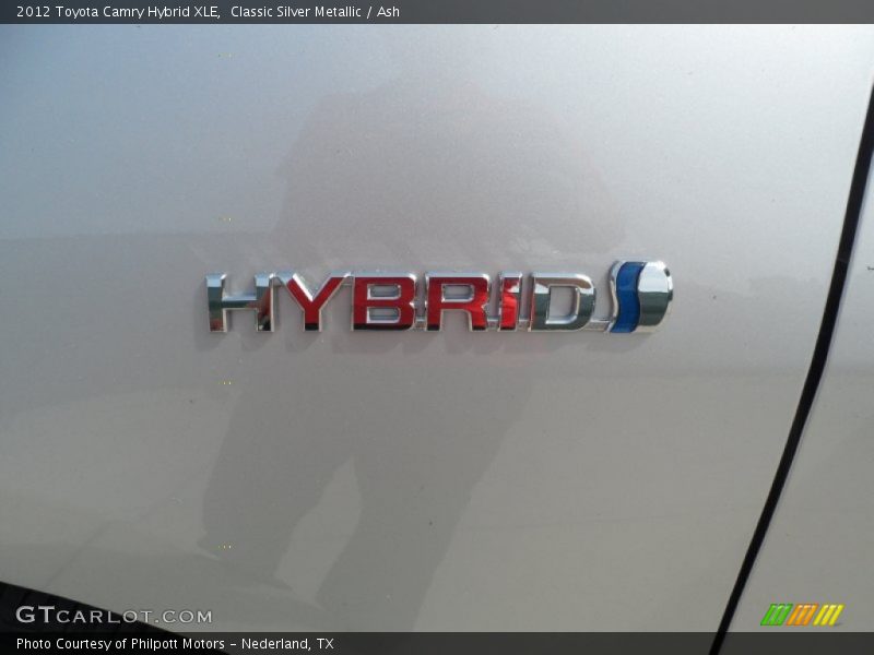 Classic Silver Metallic / Ash 2012 Toyota Camry Hybrid XLE
