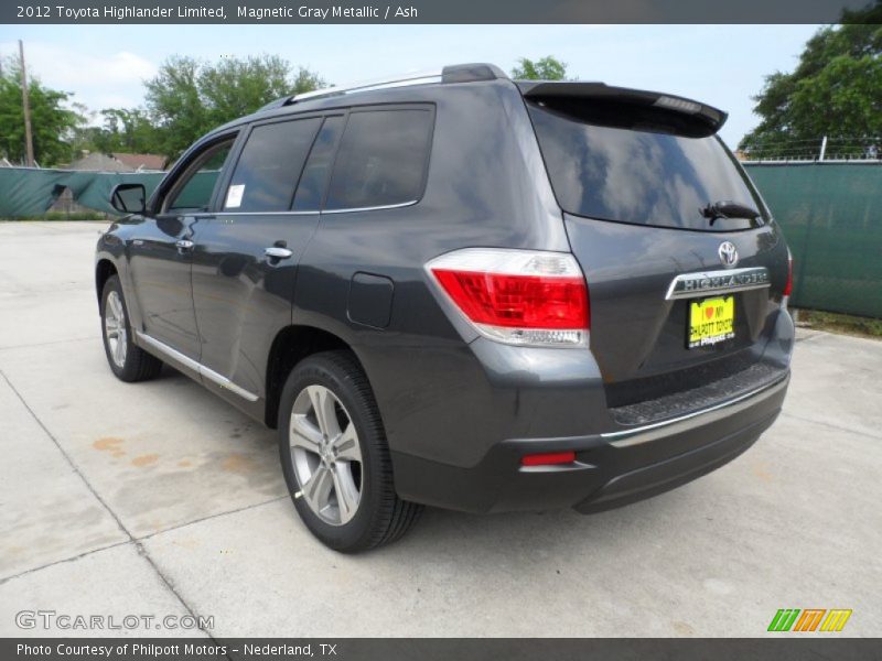 Magnetic Gray Metallic / Ash 2012 Toyota Highlander Limited