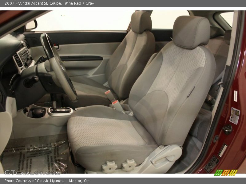 Front Seat of 2007 Accent SE Coupe