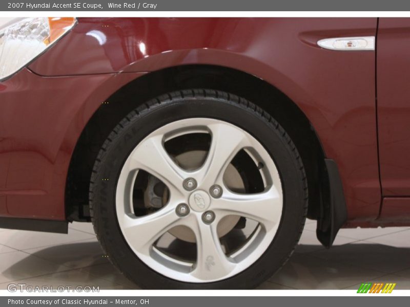  2007 Accent SE Coupe Wheel