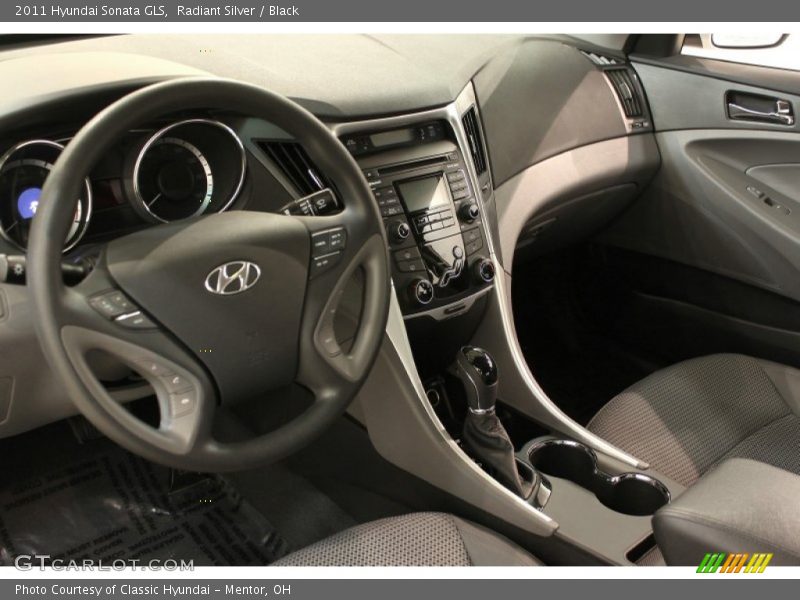 Radiant Silver / Black 2011 Hyundai Sonata GLS
