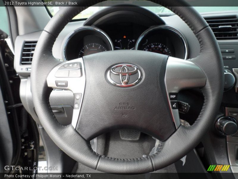 Black / Black 2012 Toyota Highlander SE